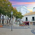 A45 - Oliveira Historic Apartment